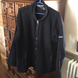 Patagonia black zip up fleece jacket, size L